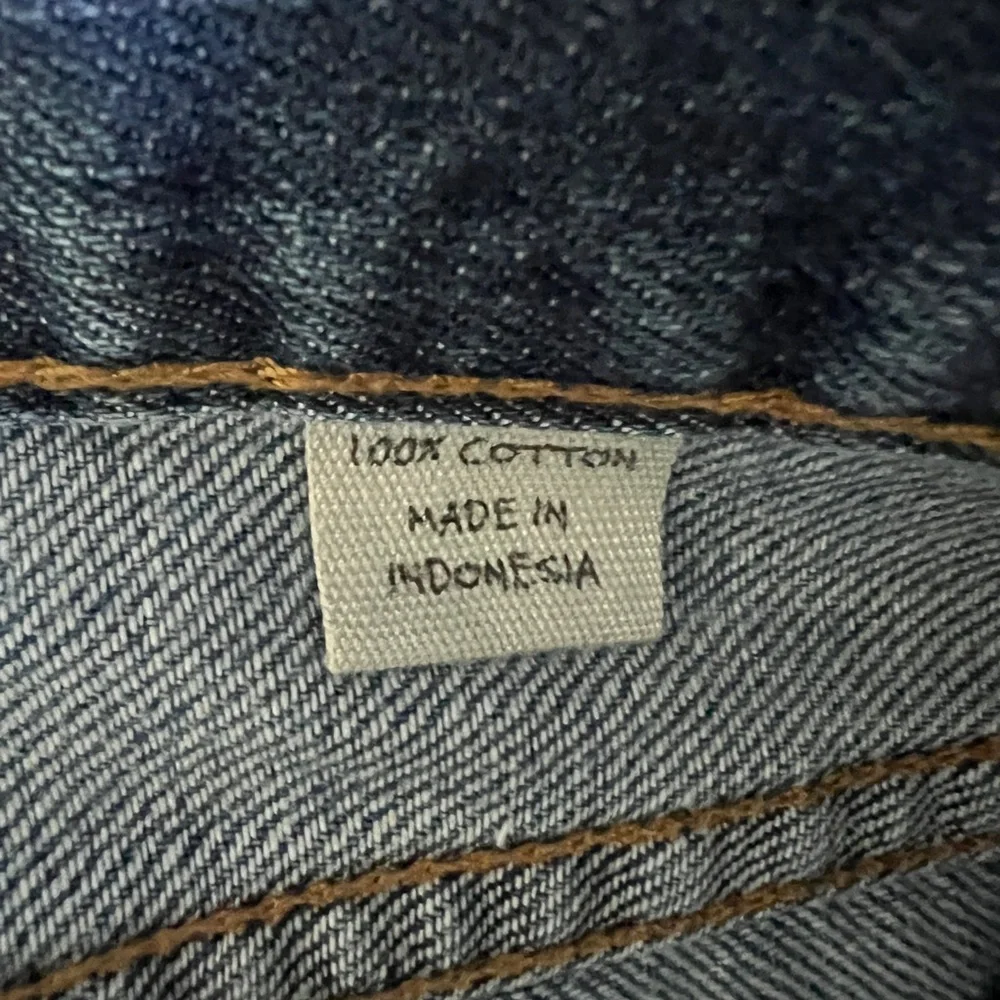 J. Crew Blue Straight-Leg Jeans with Classic Indigo Wash 33x32 100% cotton